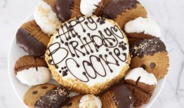 小蛋糕谁爆料的啊视频在线观看,在线观看解析